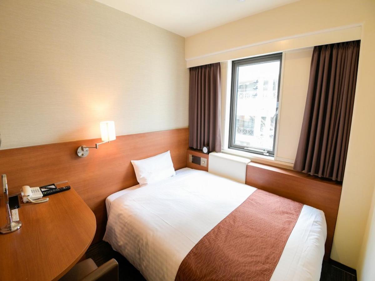 Via Inn Shin Osaka West Esterno foto