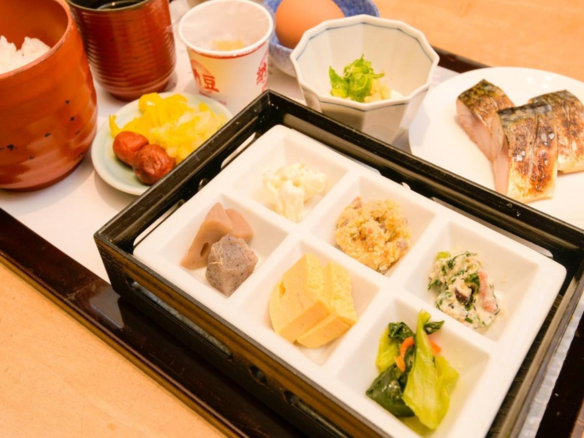 Via Inn Shin Osaka West Esterno foto